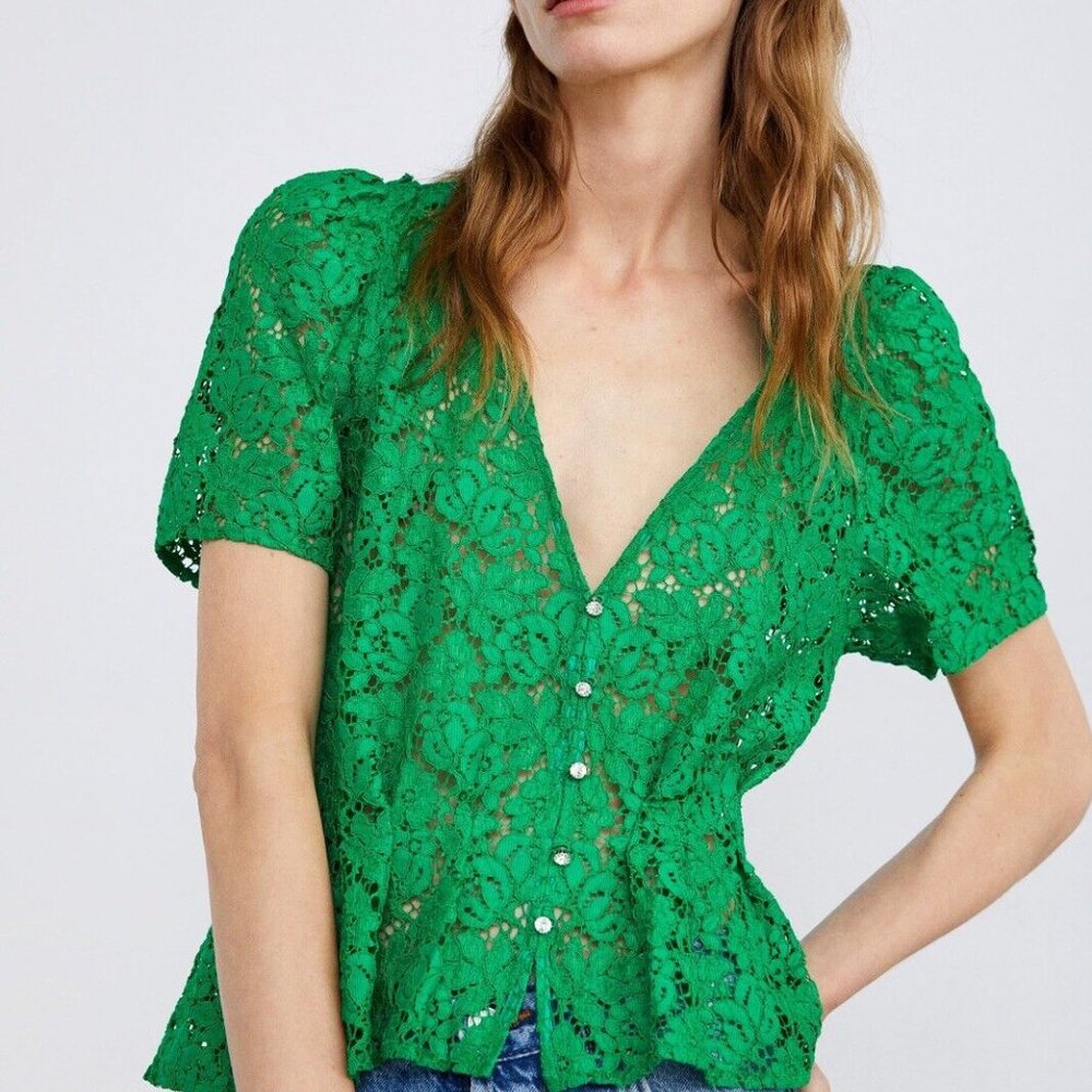 Zara SS19 Lace Top With Rhinestone Button Green Cottage Core  Size S